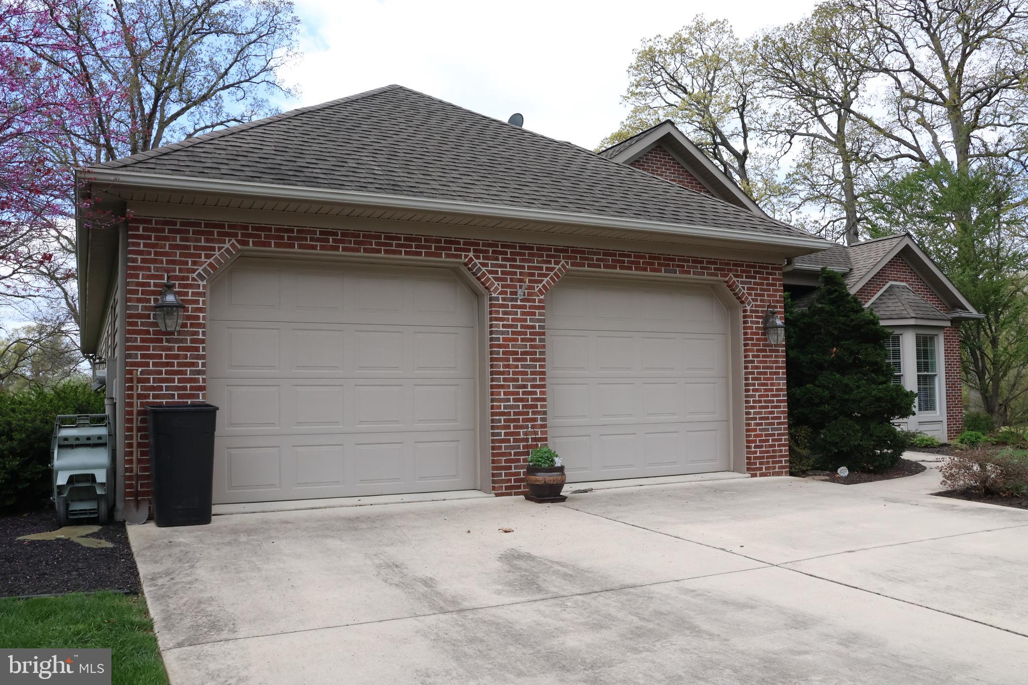 PENN NATIONAL - Residential