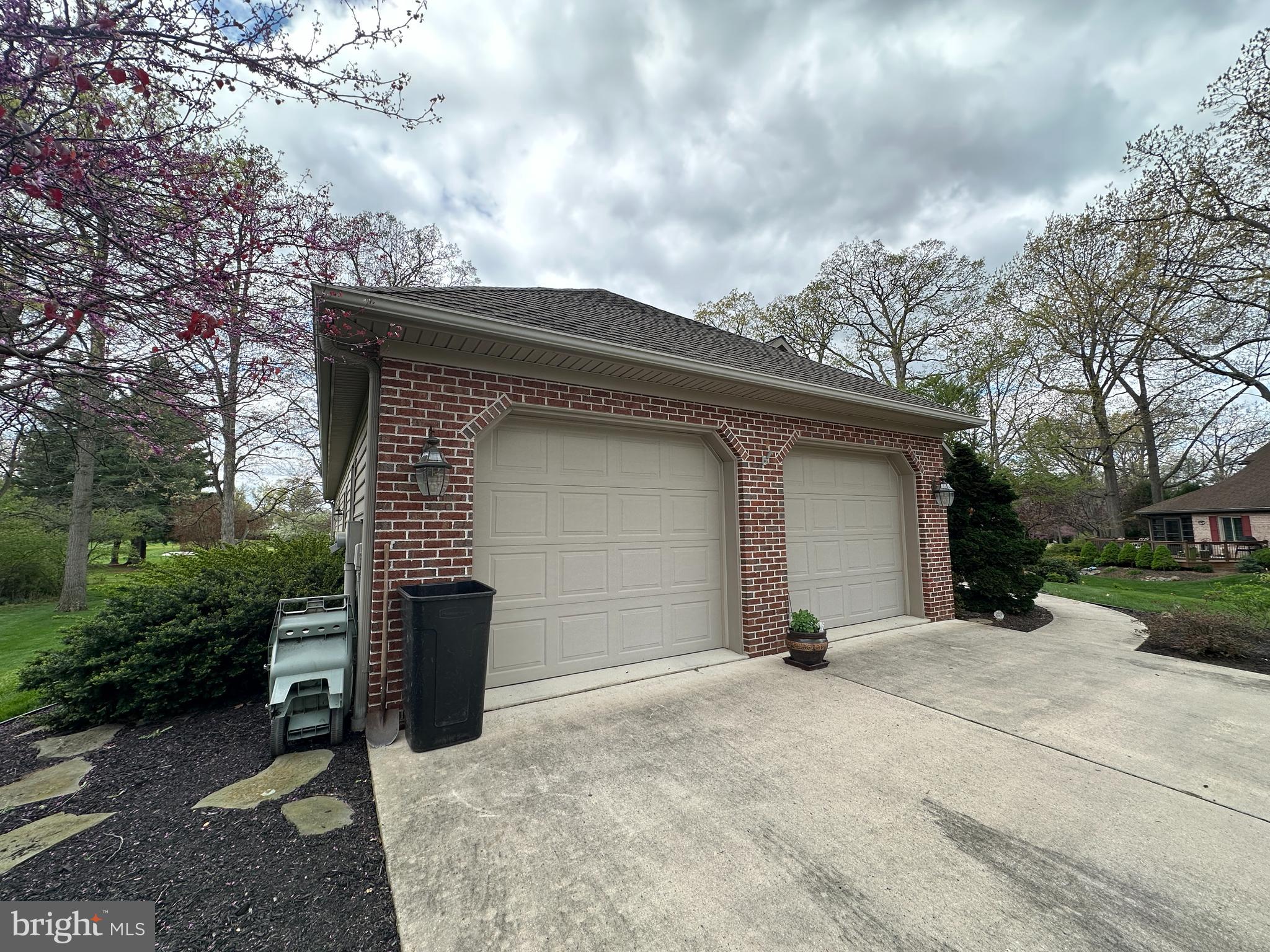 PENN NATIONAL - Residential