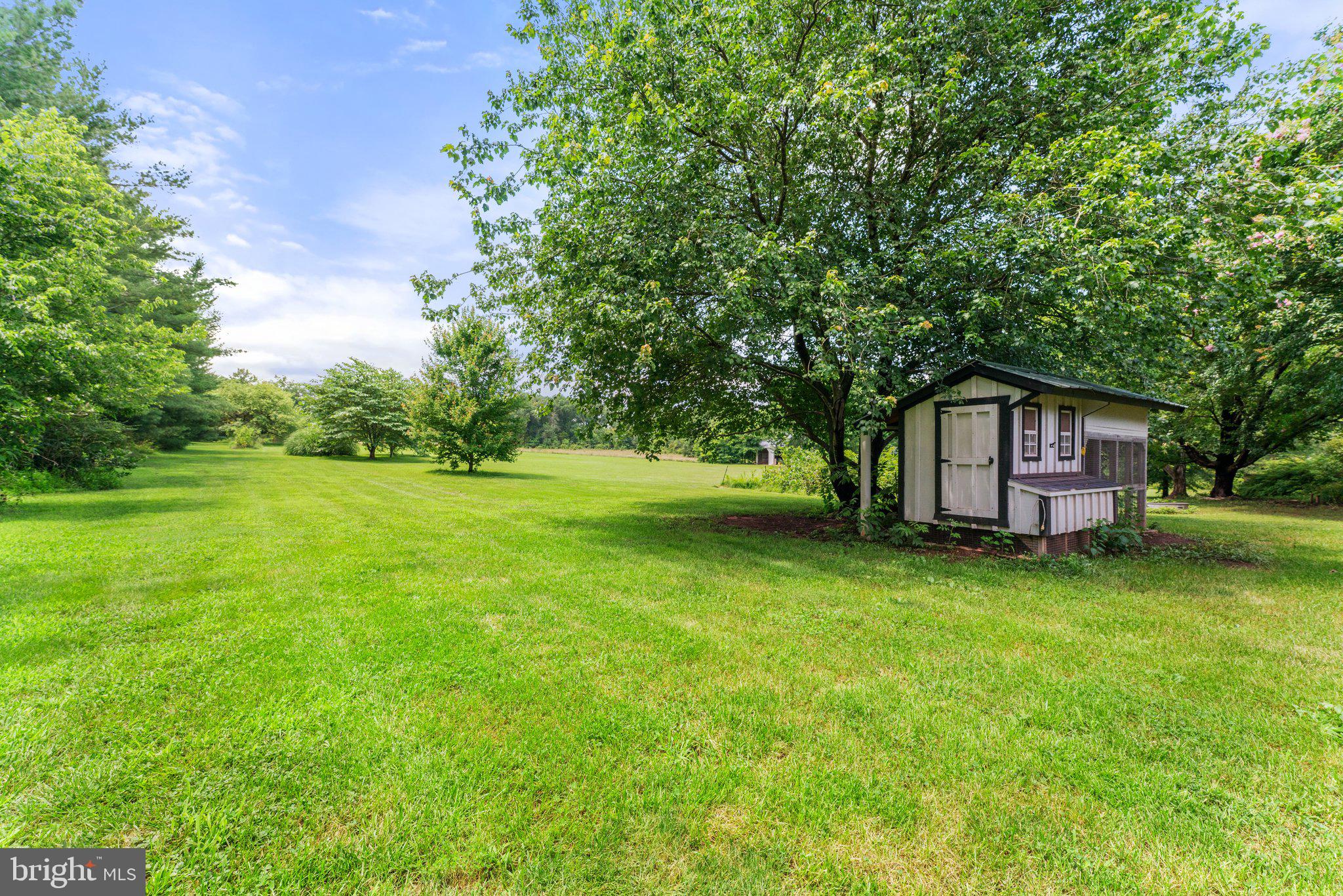 BRENT-TURF ACRES - Residential