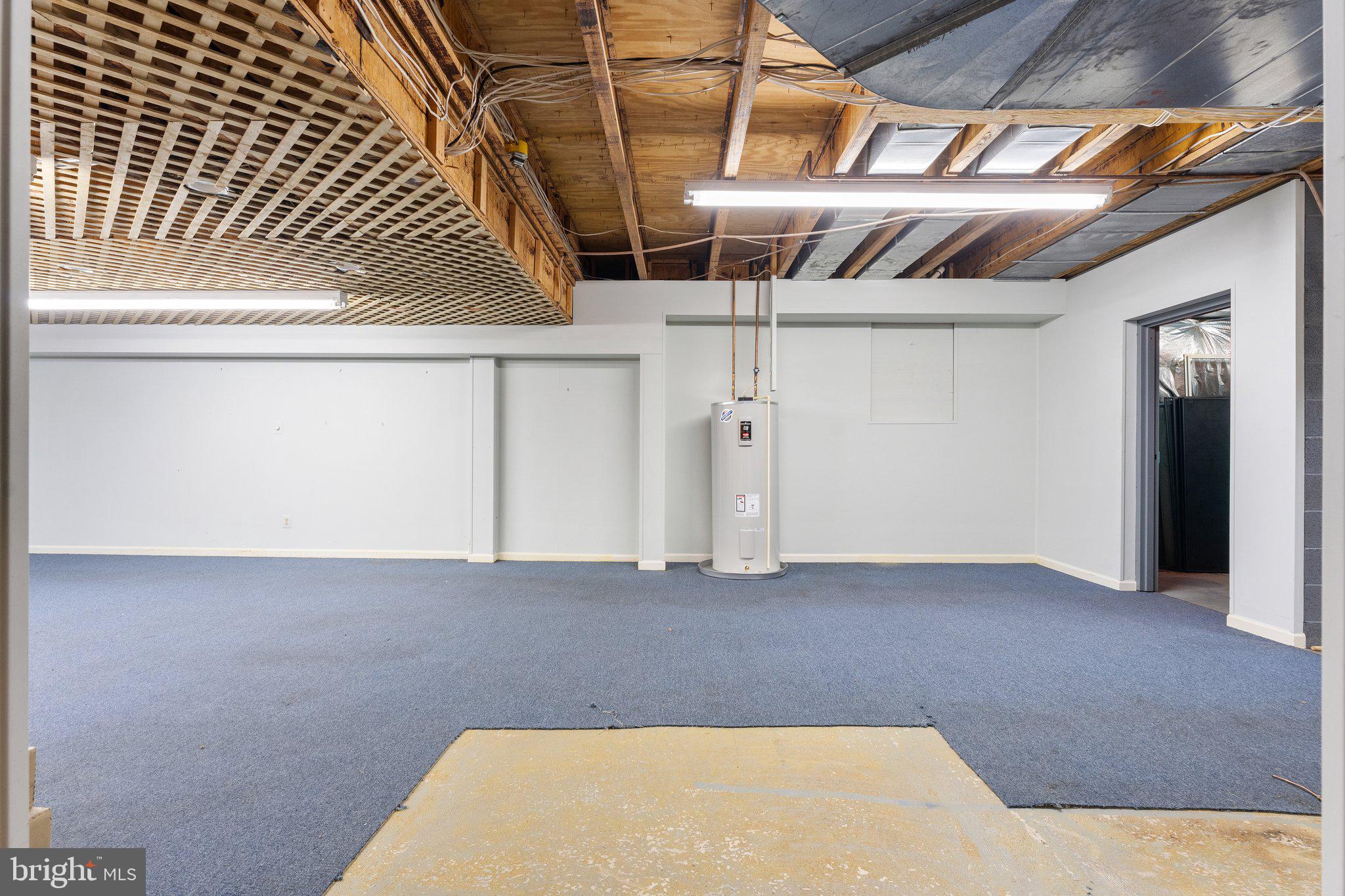 BRENT-TURF ACRES - Residential