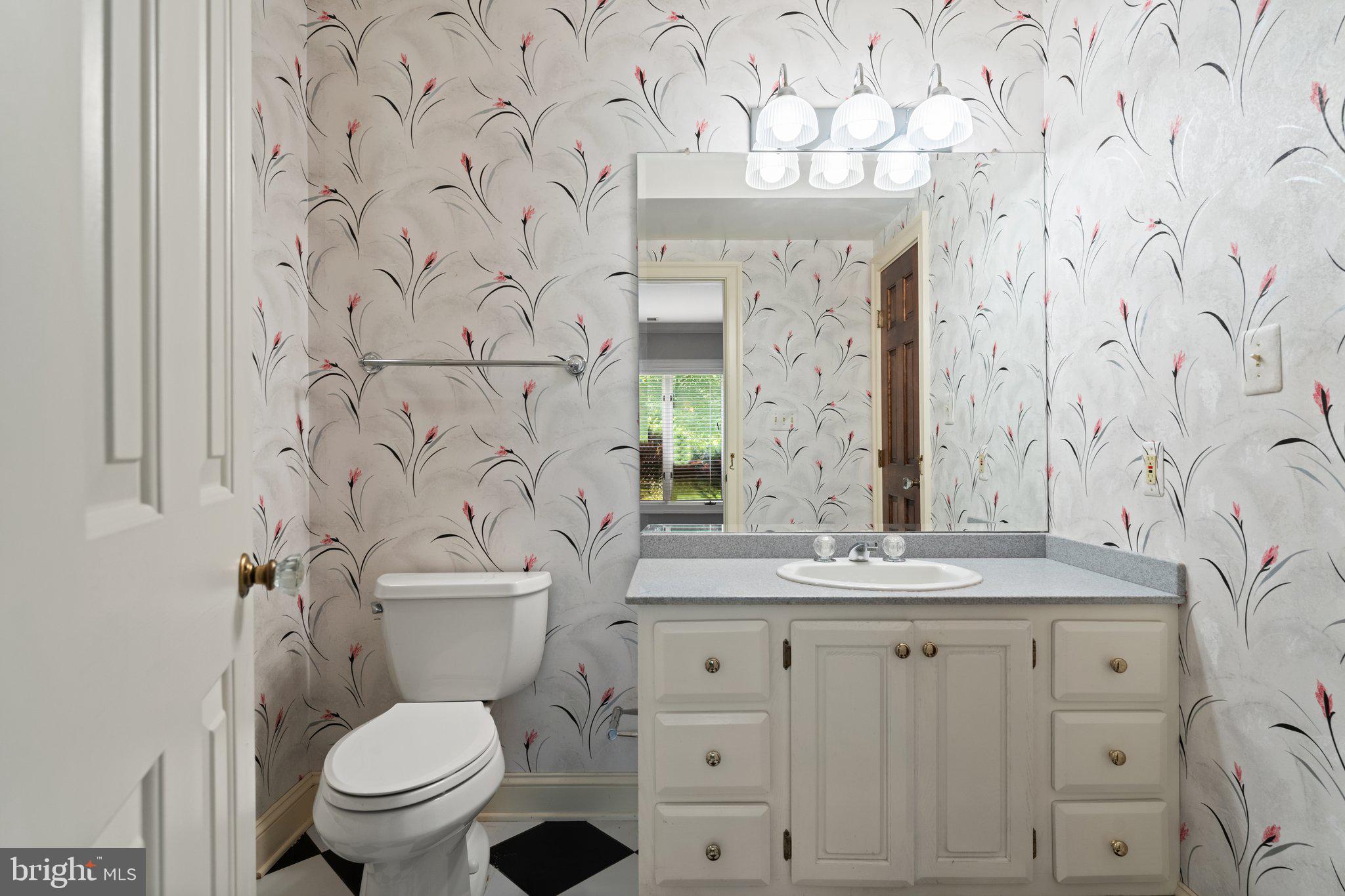 BRENT-TURF ACRES - Residential