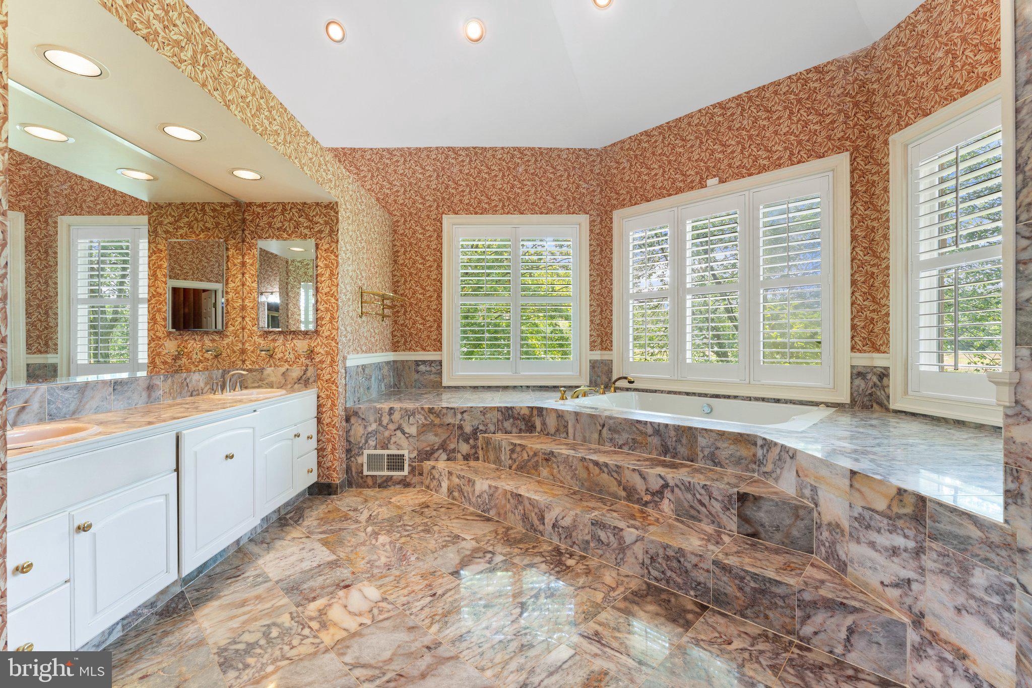 BRENT-TURF ACRES - Residential