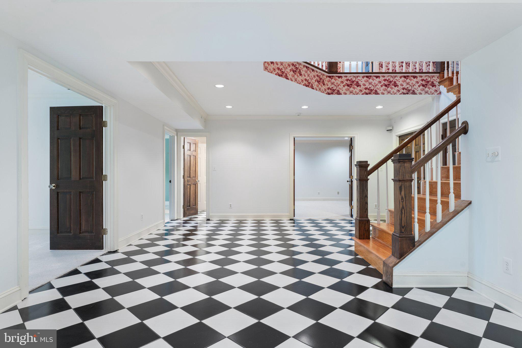 BRENT-TURF ACRES - Residential