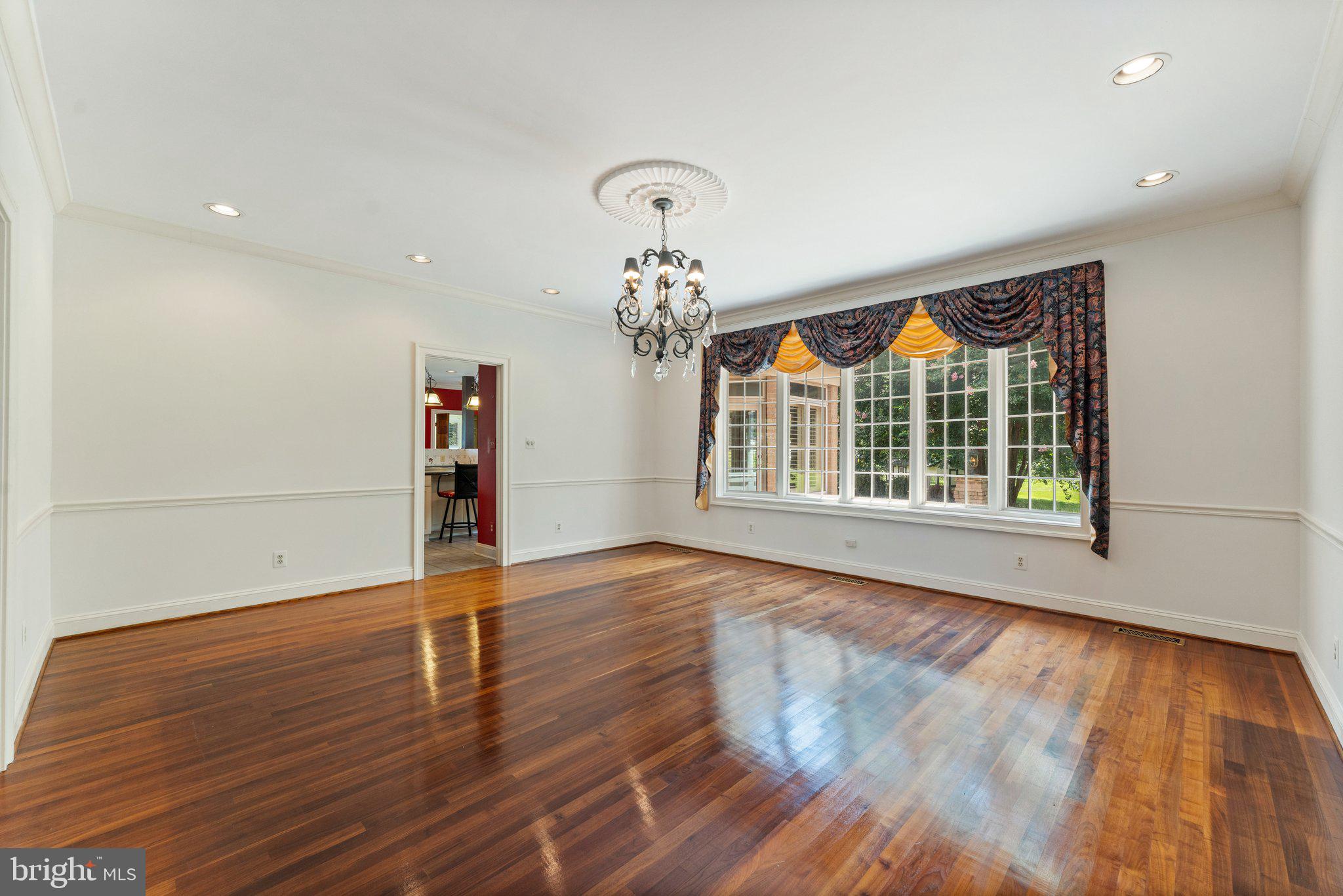 BRENT-TURF ACRES - Residential