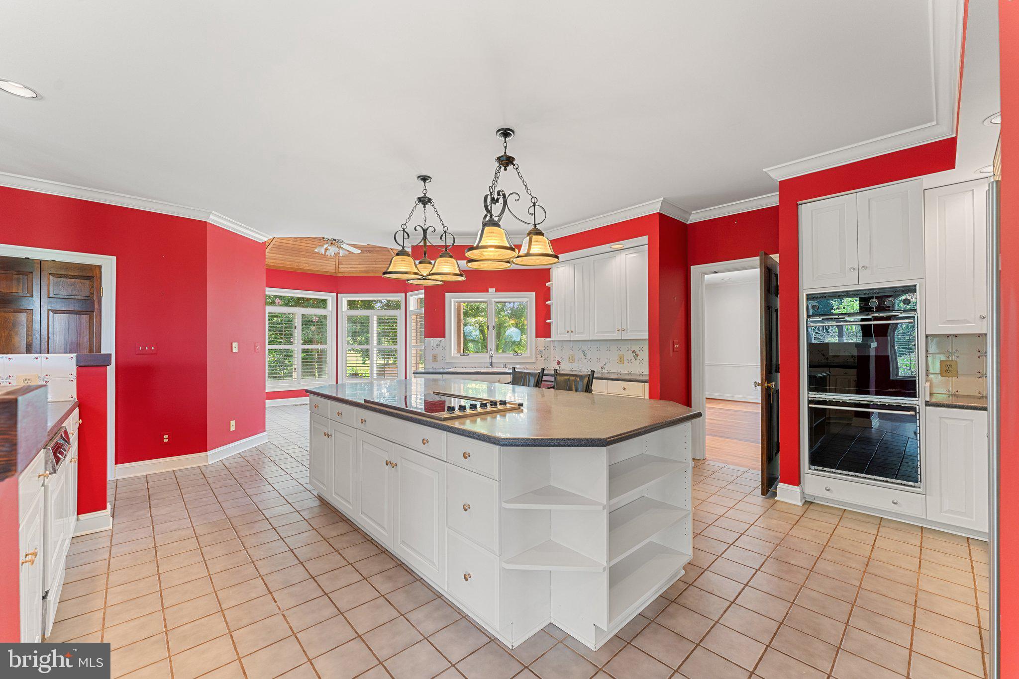 BRENT-TURF ACRES - Residential