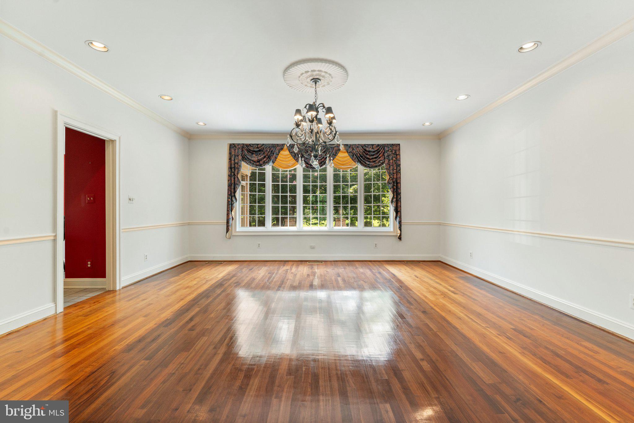 BRENT-TURF ACRES - Residential