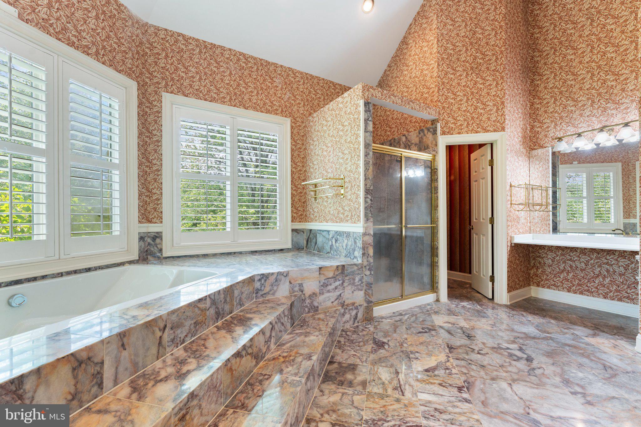 BRENT-TURF ACRES - Residential