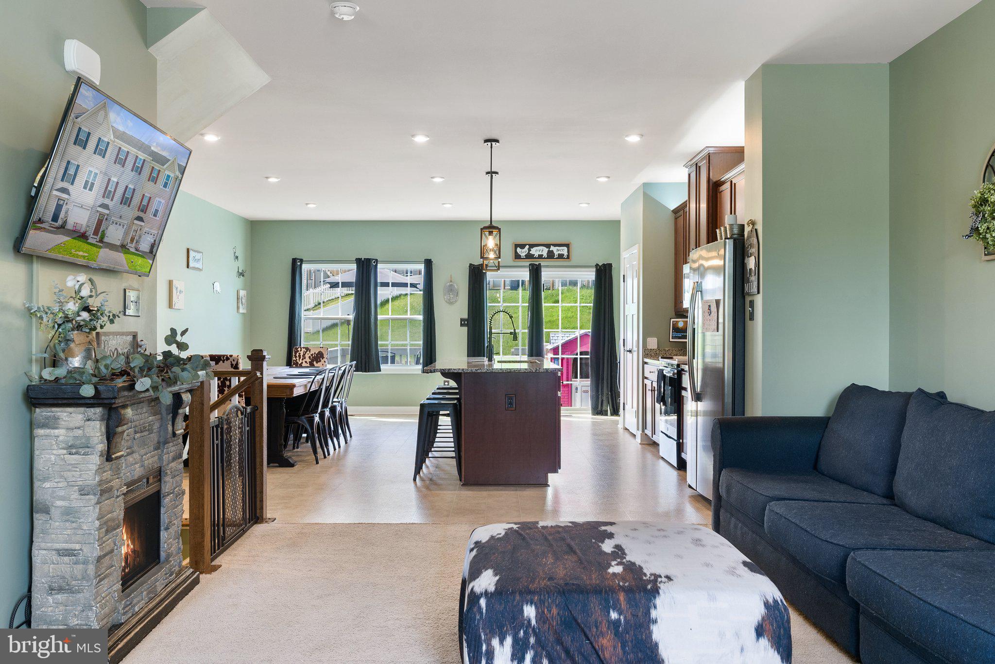 POTOMAC STATION - Residential