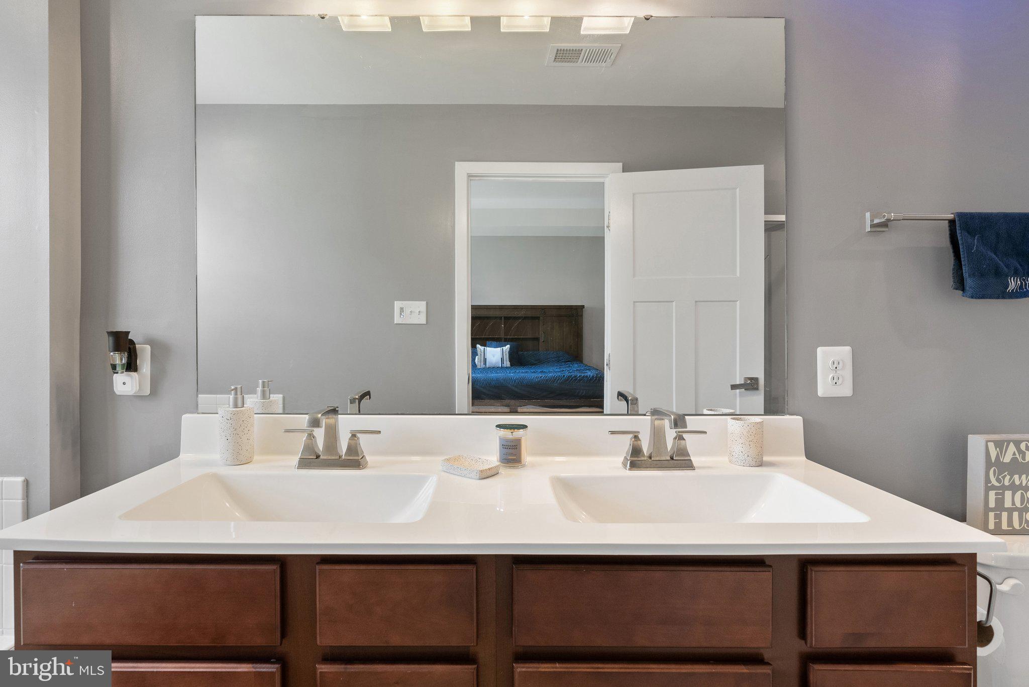 POTOMAC STATION - Residential