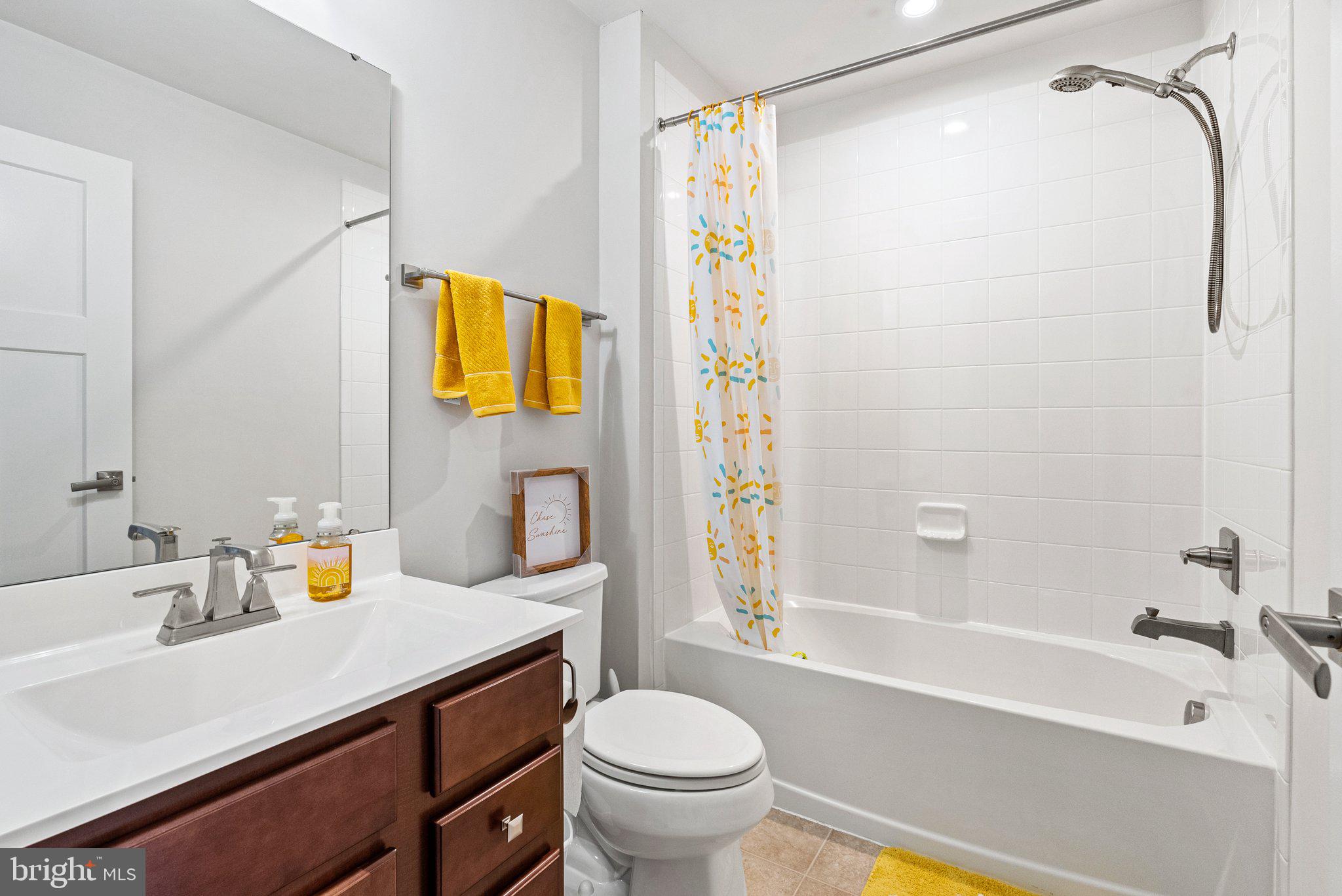 POTOMAC STATION - Residential