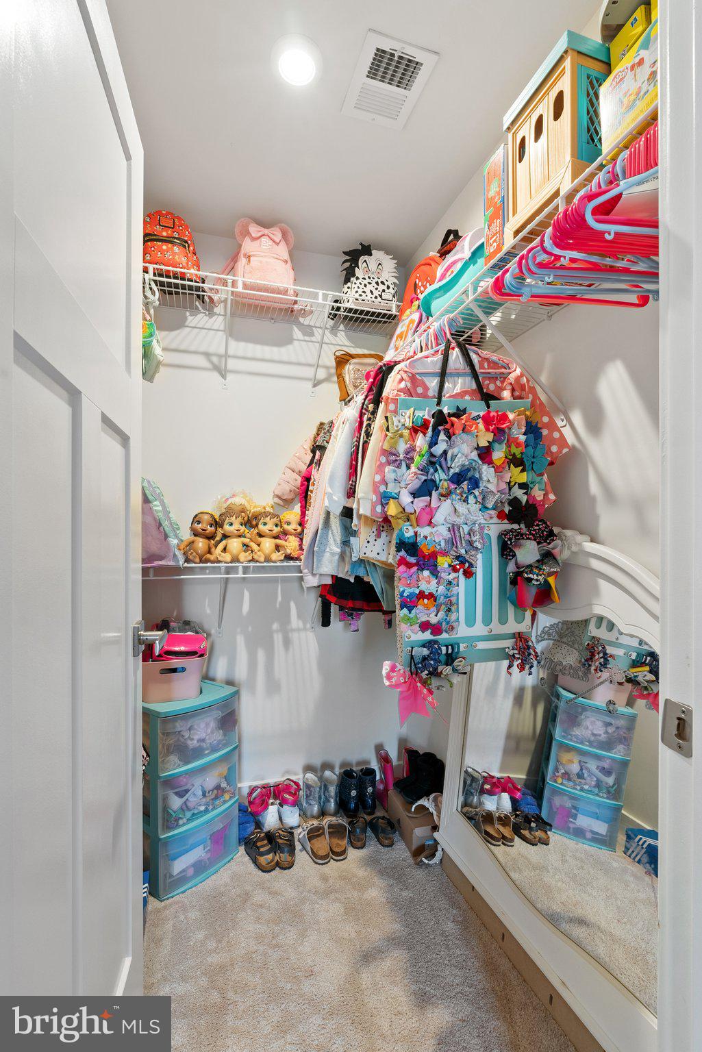 POTOMAC STATION - Residential