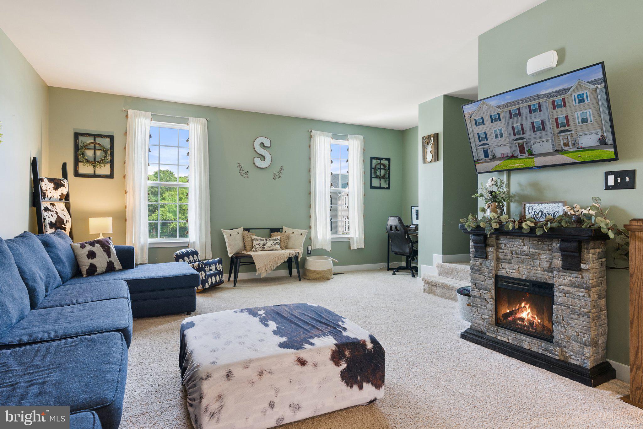 POTOMAC STATION - Residential