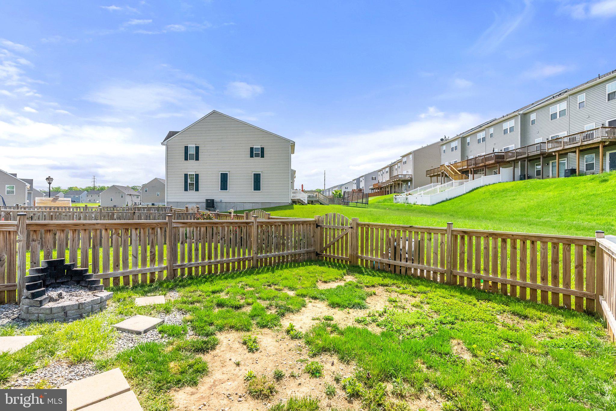 POTOMAC STATION - Residential