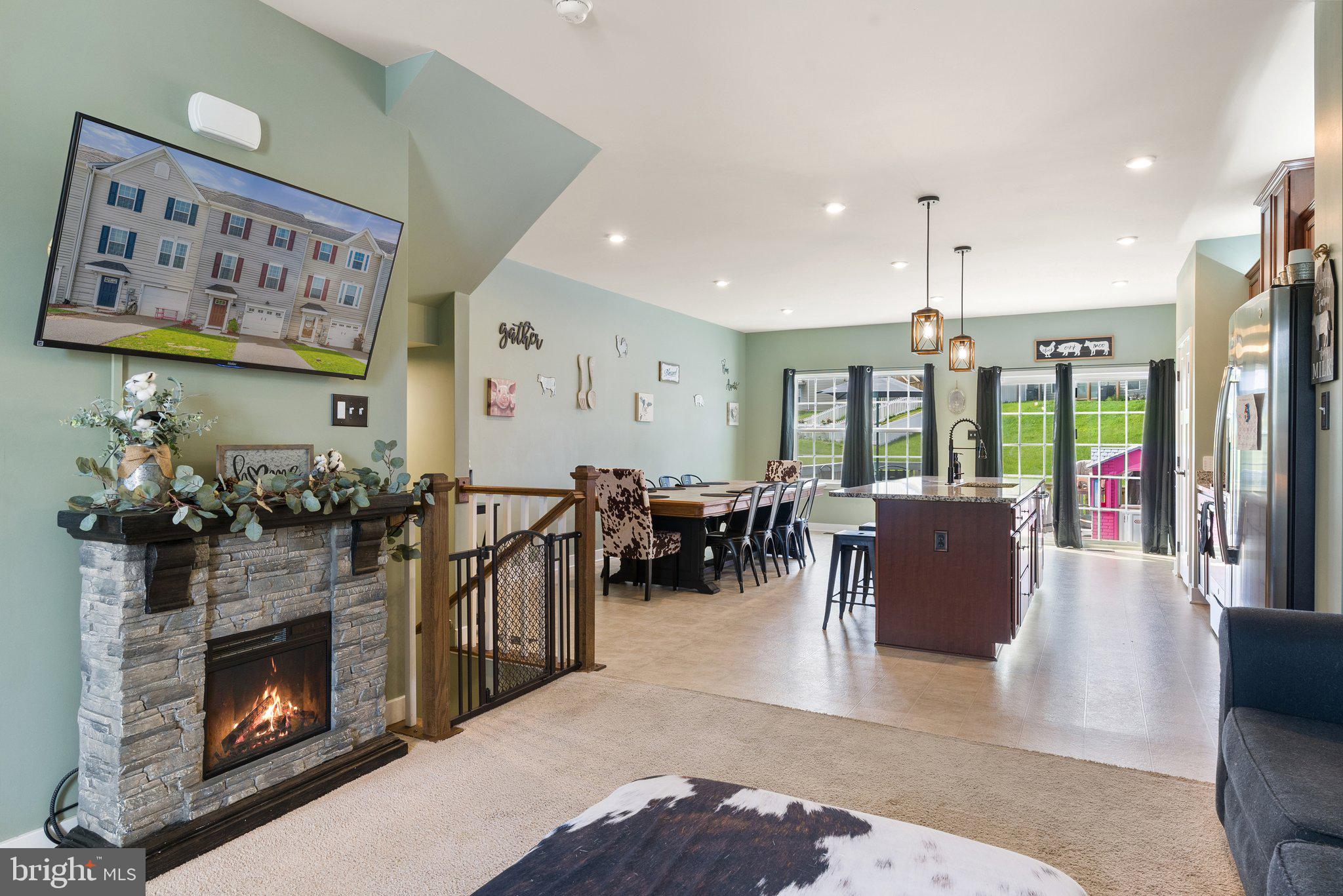 POTOMAC STATION - Residential