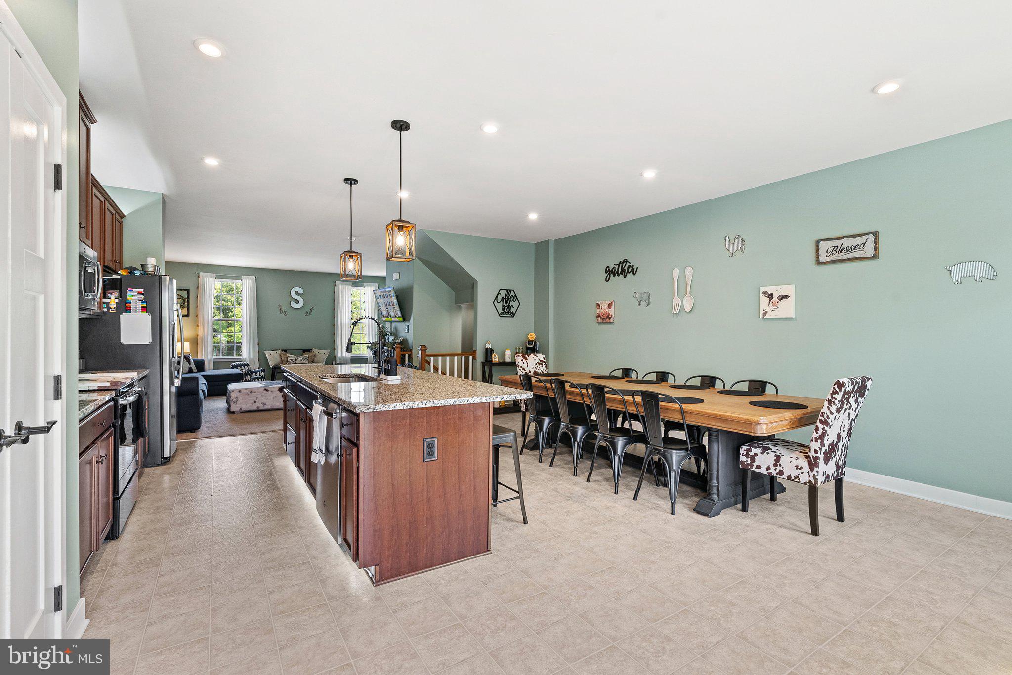 POTOMAC STATION - Residential