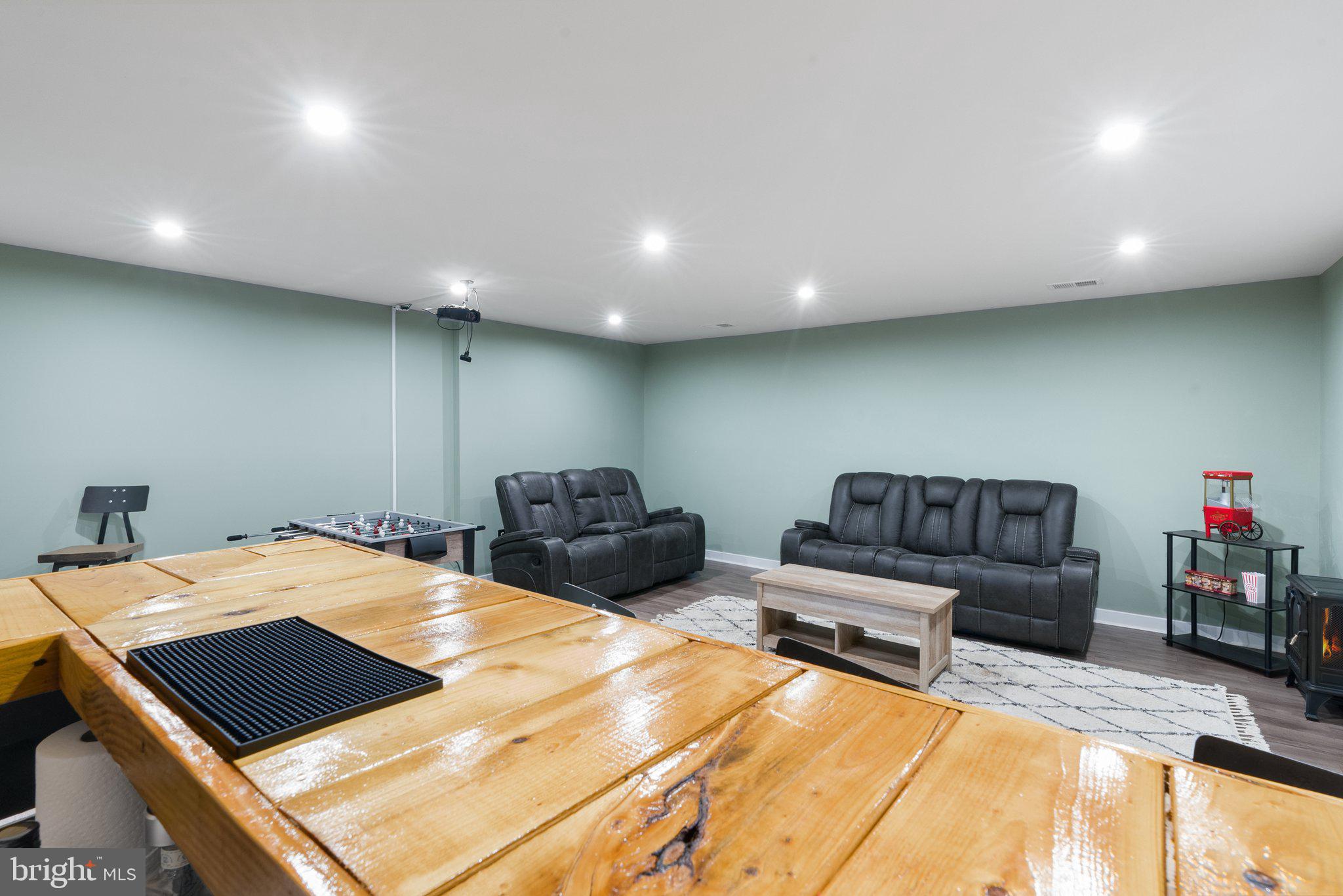 POTOMAC STATION - Residential