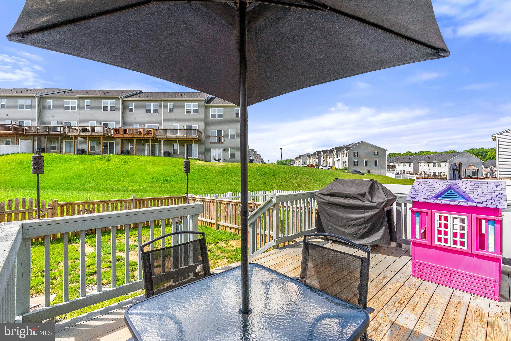 POTOMAC STATION - Residential