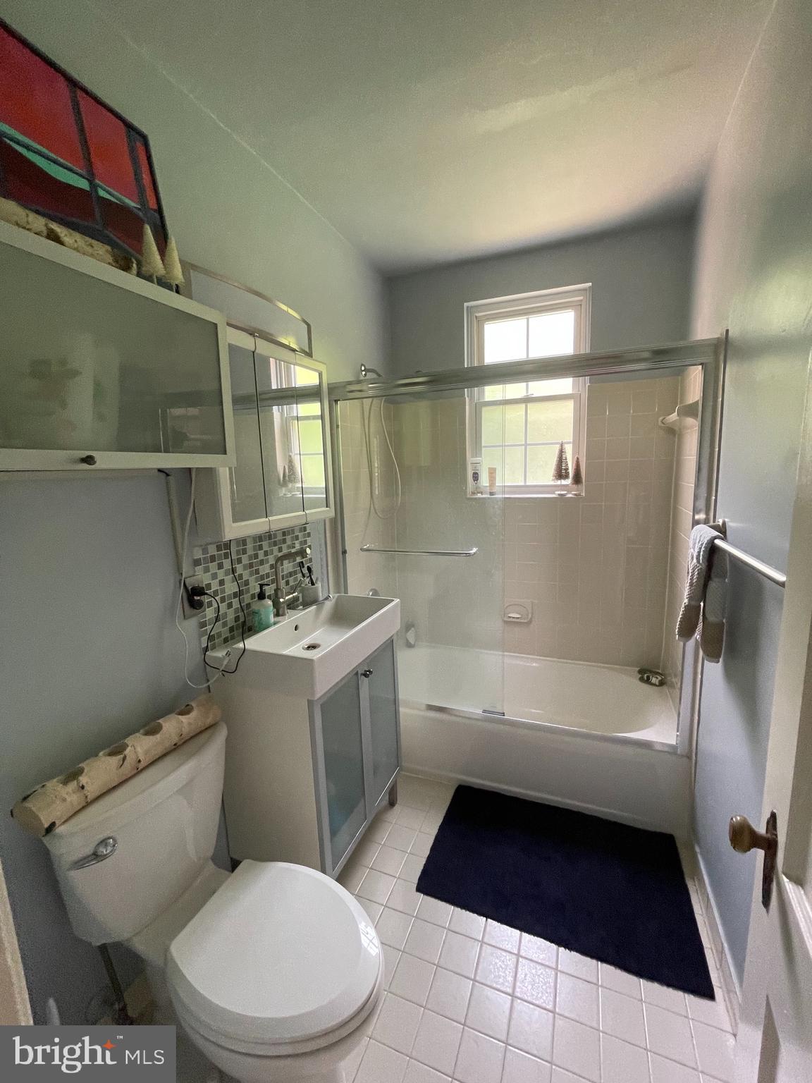 COLONIAL VILLAGE I - Residential Lease