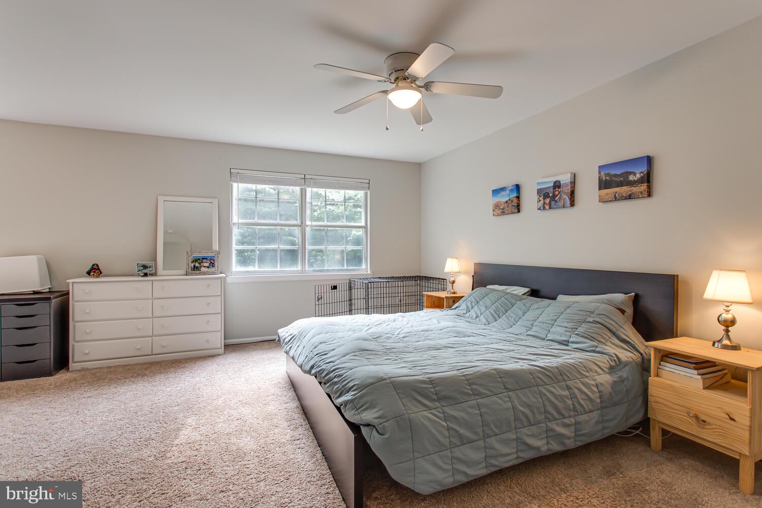 SHANNON SQUARE - Residential