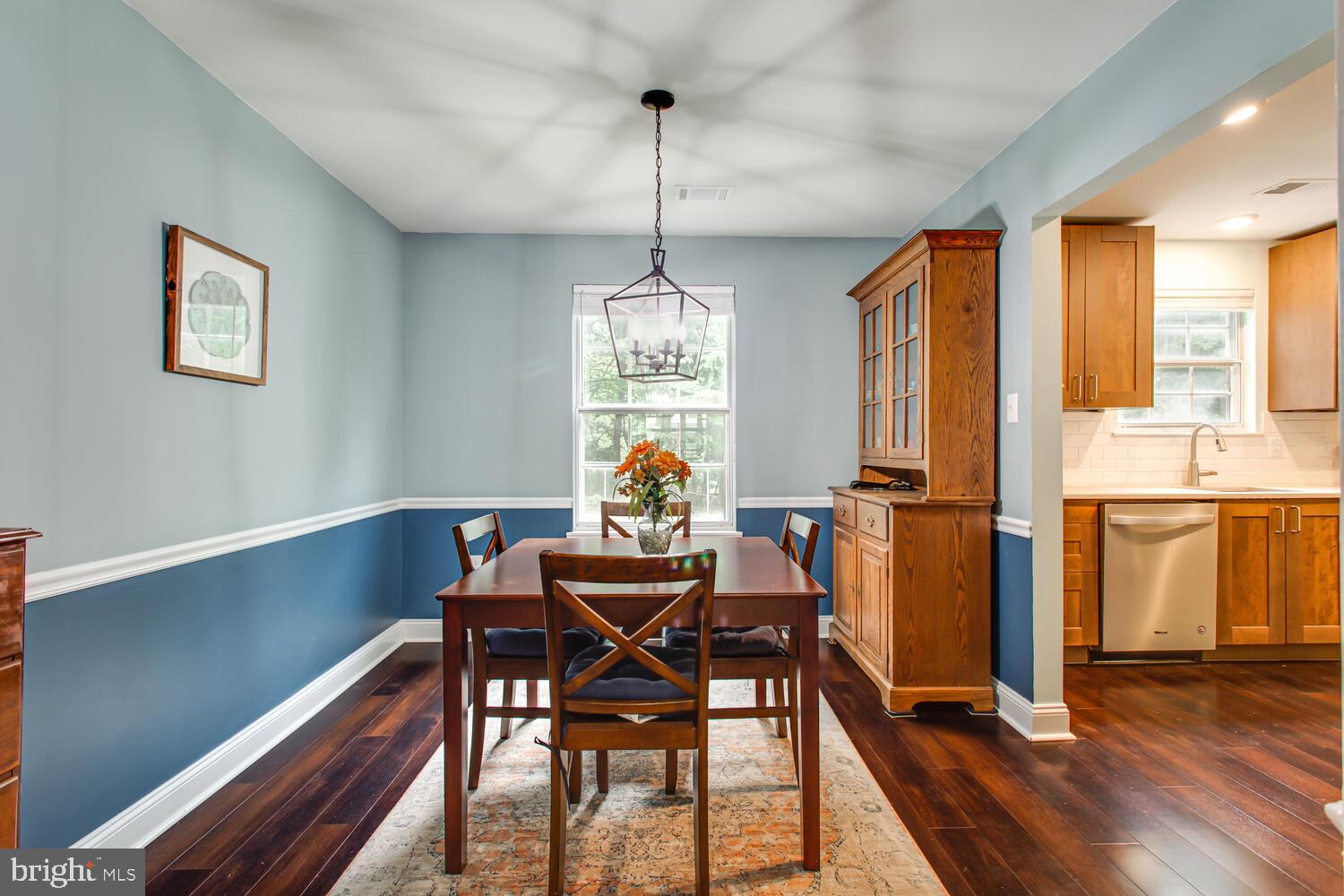 SHANNON SQUARE - Residential