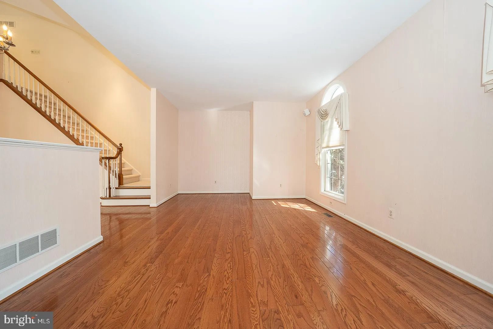 West Chester, Pennsylvania 19380, United States, 3 Bedrooms Bedrooms, ,3 BathroomsBathrooms,Residential,Pending,106007