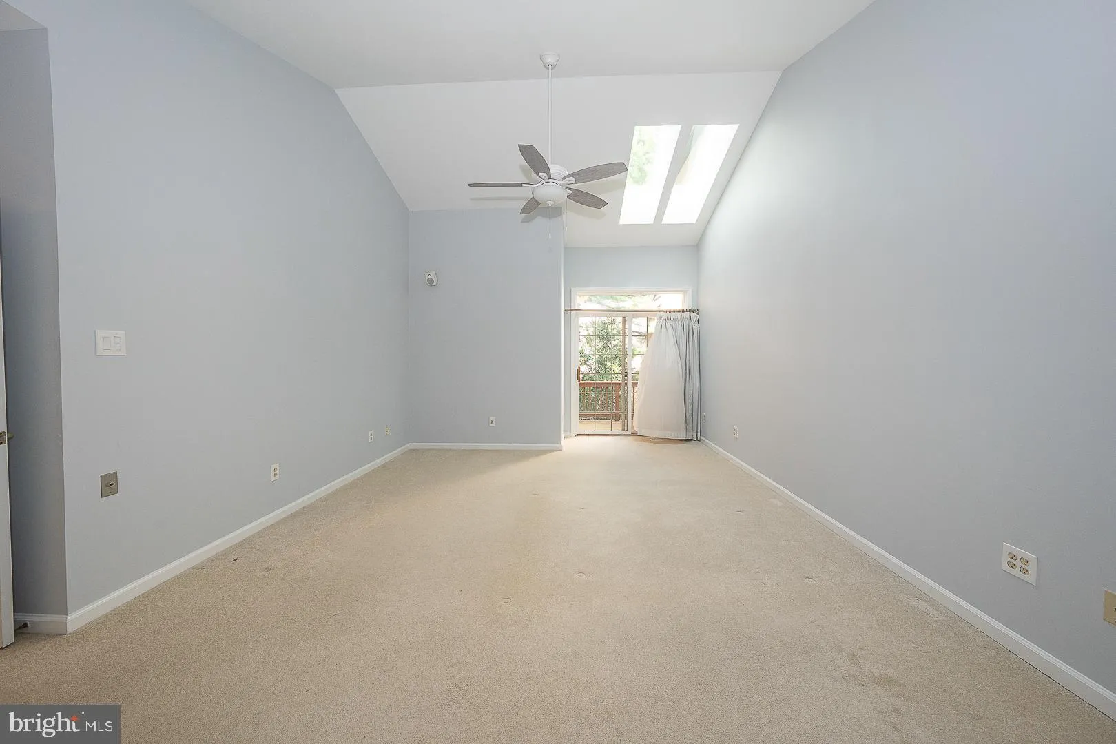 West Chester, Pennsylvania 19380, United States, 3 Bedrooms Bedrooms, ,3 BathroomsBathrooms,Residential,Pending,106007