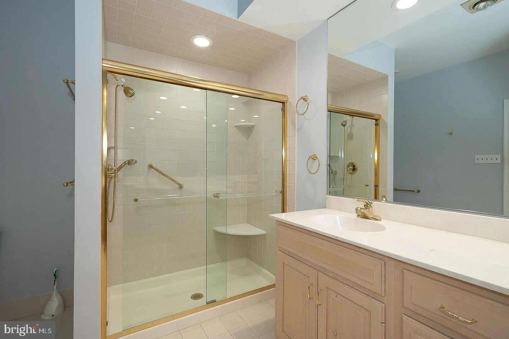 West Chester, Pennsylvania 19380, United States, 3 Bedrooms Bedrooms, ,3 BathroomsBathrooms,Residential,Pending,106007