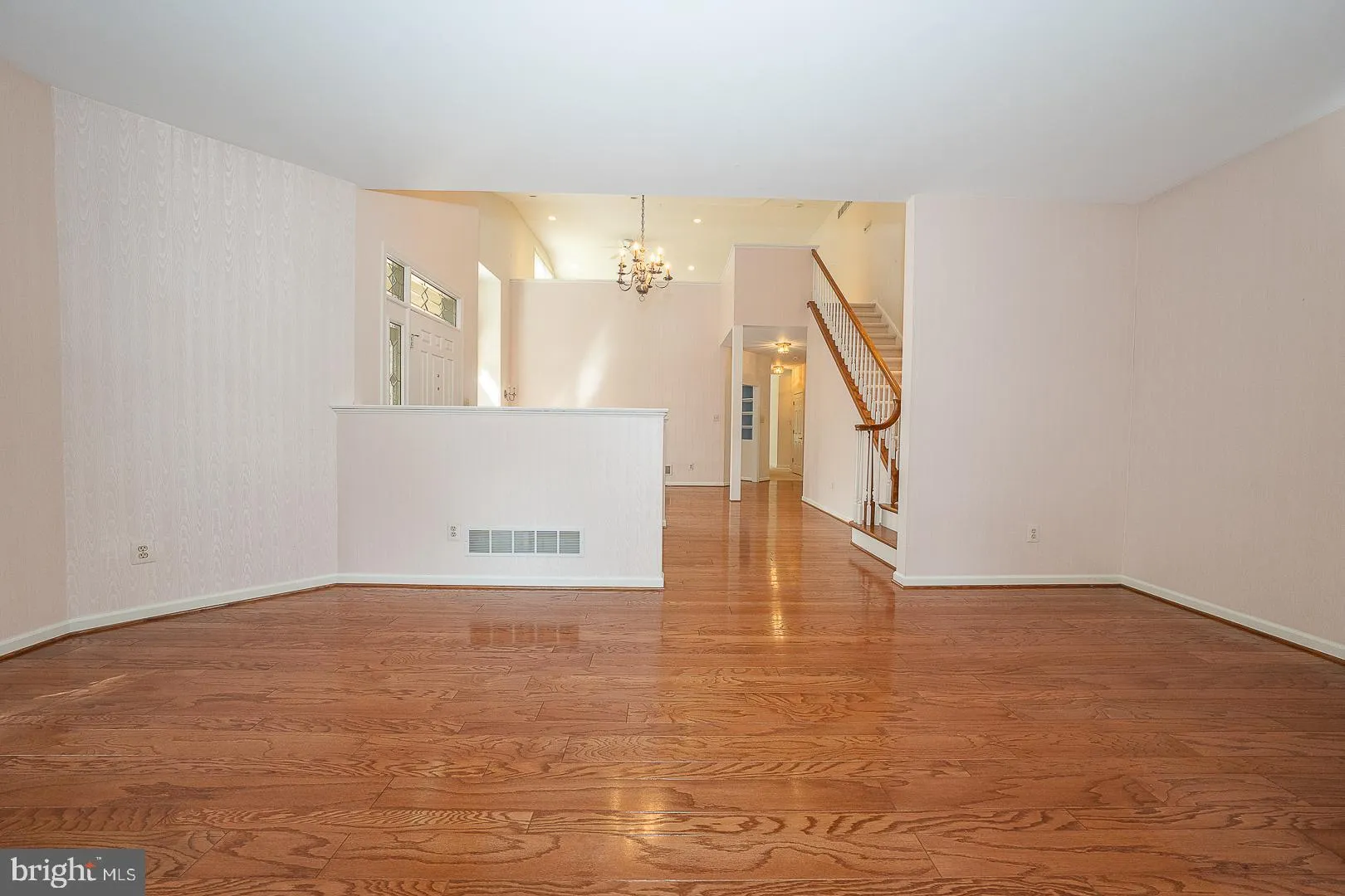 West Chester, Pennsylvania 19380, United States, 3 Bedrooms Bedrooms, ,3 BathroomsBathrooms,Residential,Pending,106007