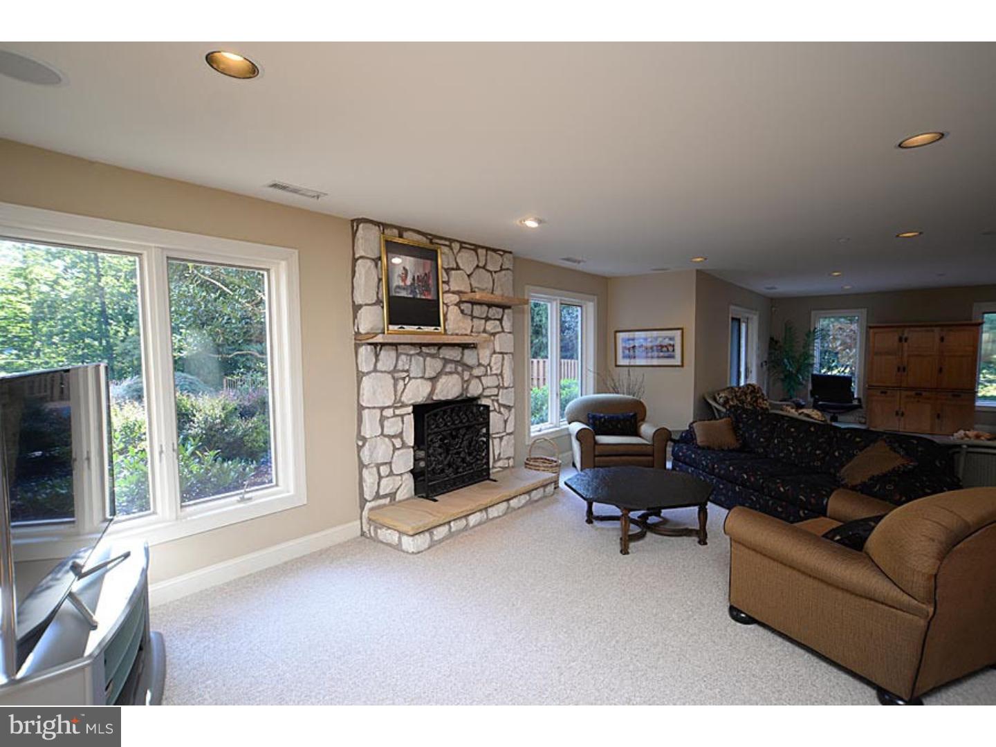 SPRINGTON POINTE - Residential