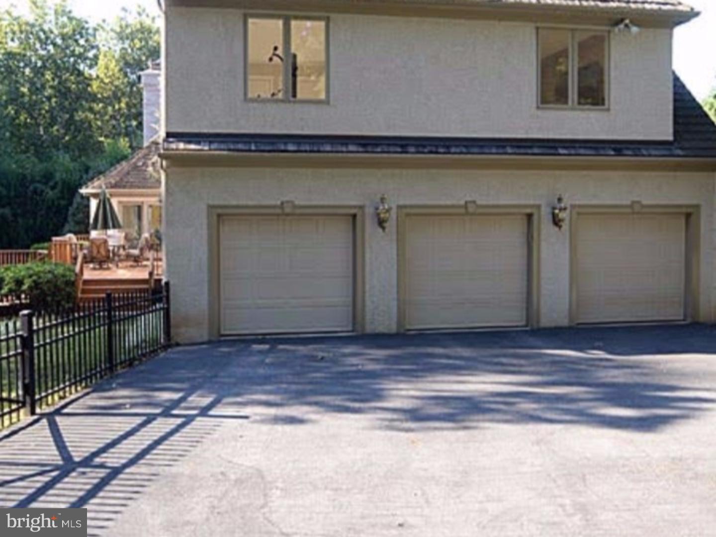 SPRINGTON POINTE - Residential