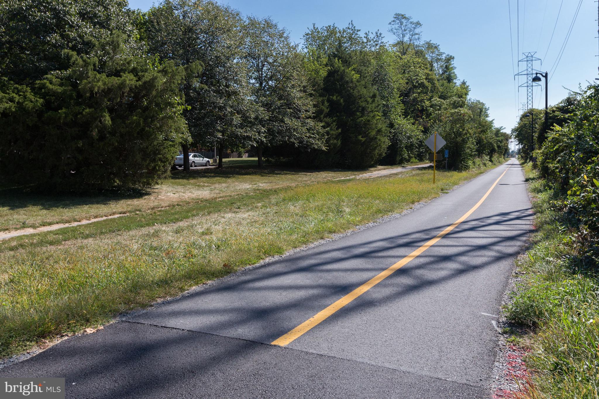 FORTNIGHTLY SQUARE - Residential