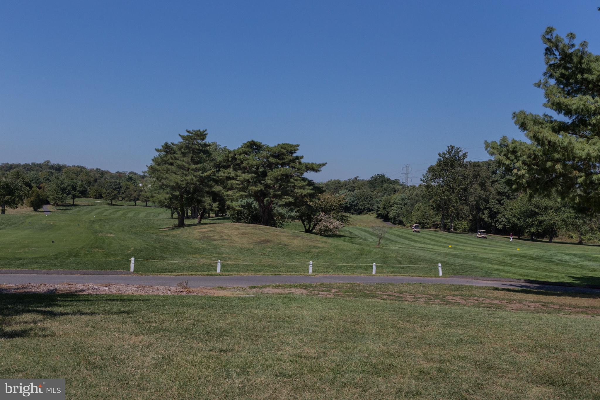 FORTNIGHTLY SQUARE - Residential