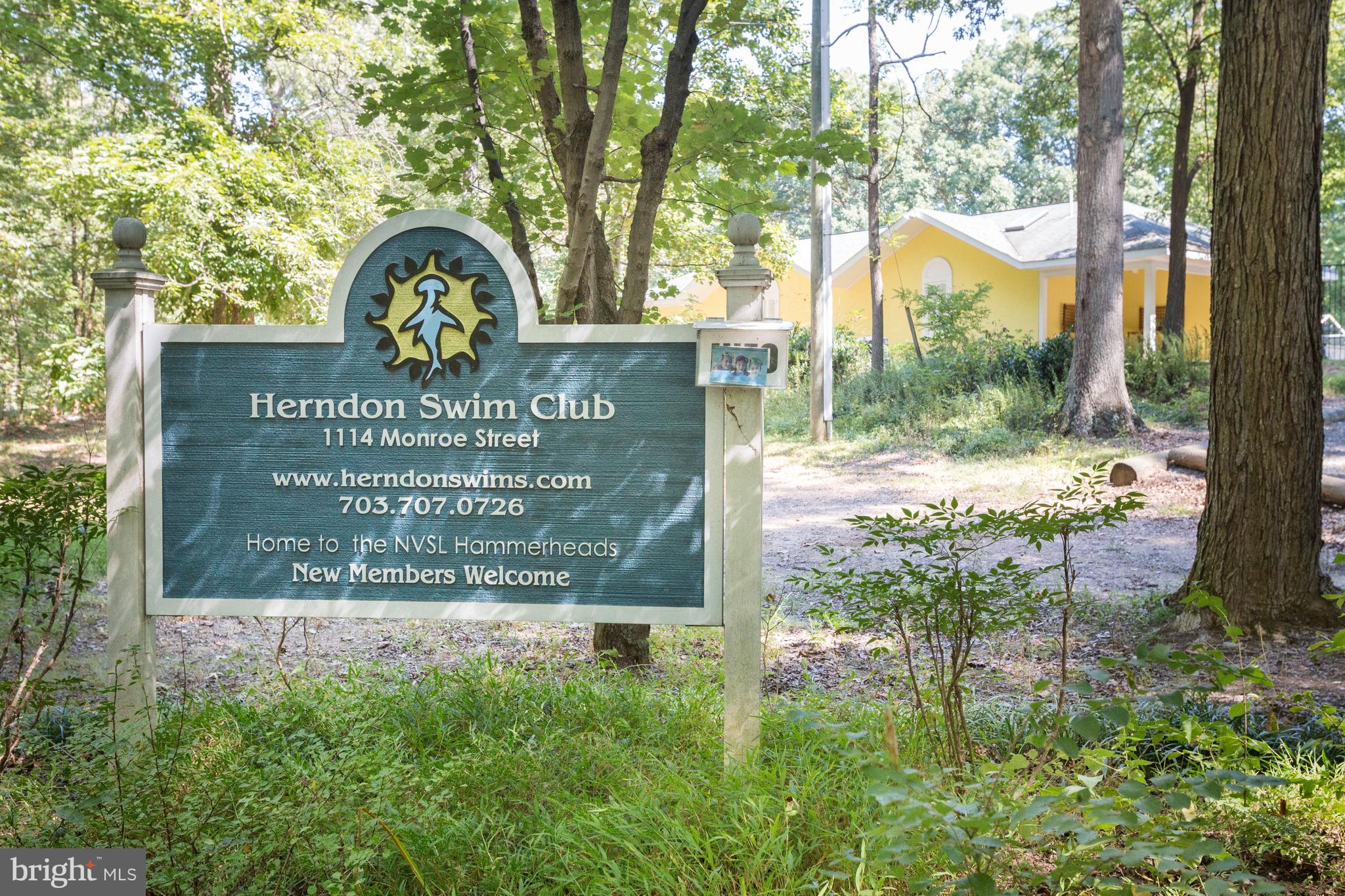 FORTNIGHTLY SQUARE - Residential