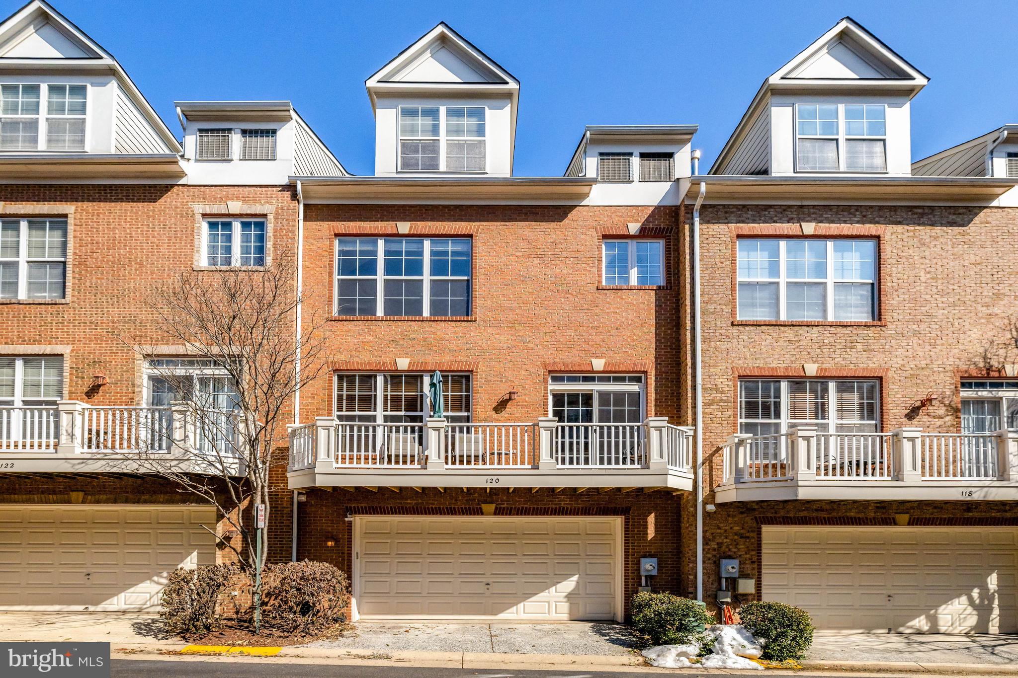 120 FORTNIGHTLY BOULEVARD