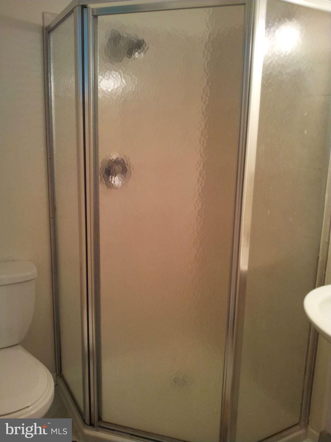 KINGS PARK - Residential Lease