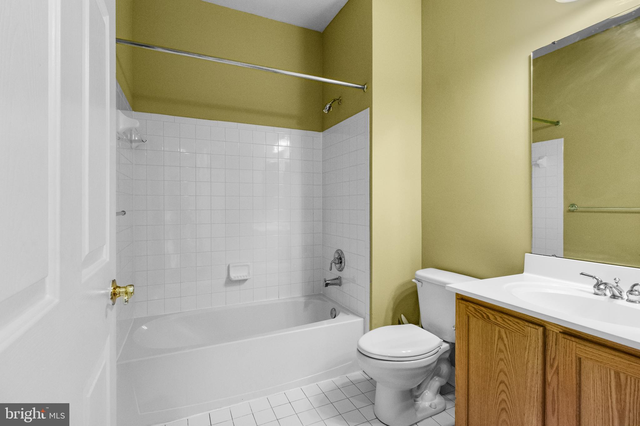 GREENS OF PATUXENT - Residential Lease