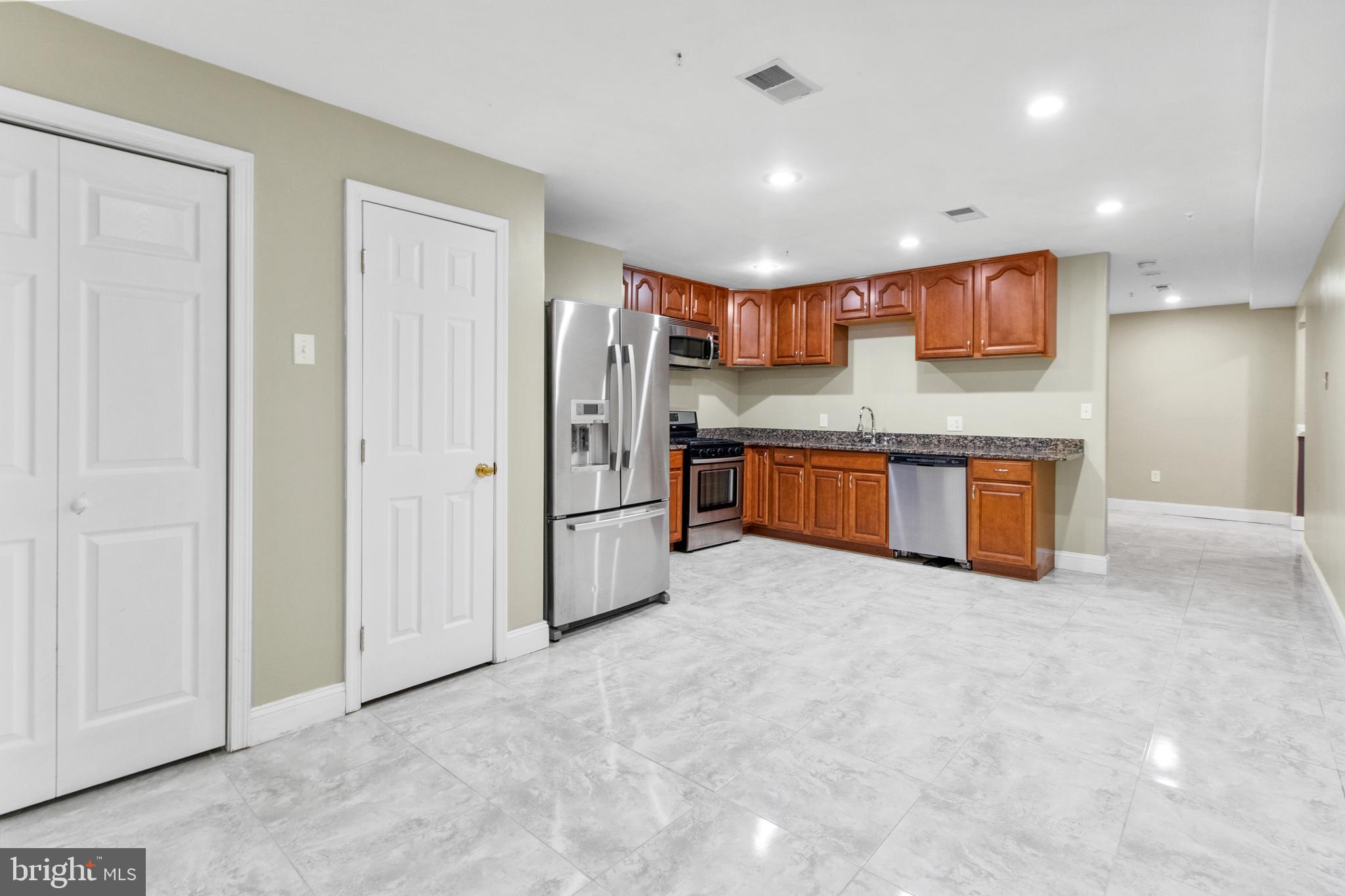 GREENS OF PATUXENT - Residential Lease