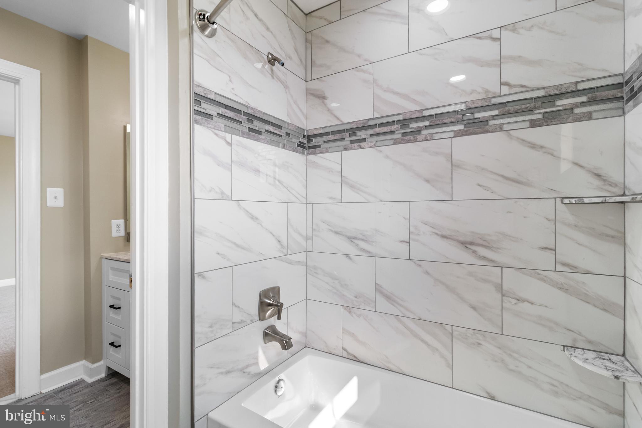 GREENS OF PATUXENT - Residential Lease