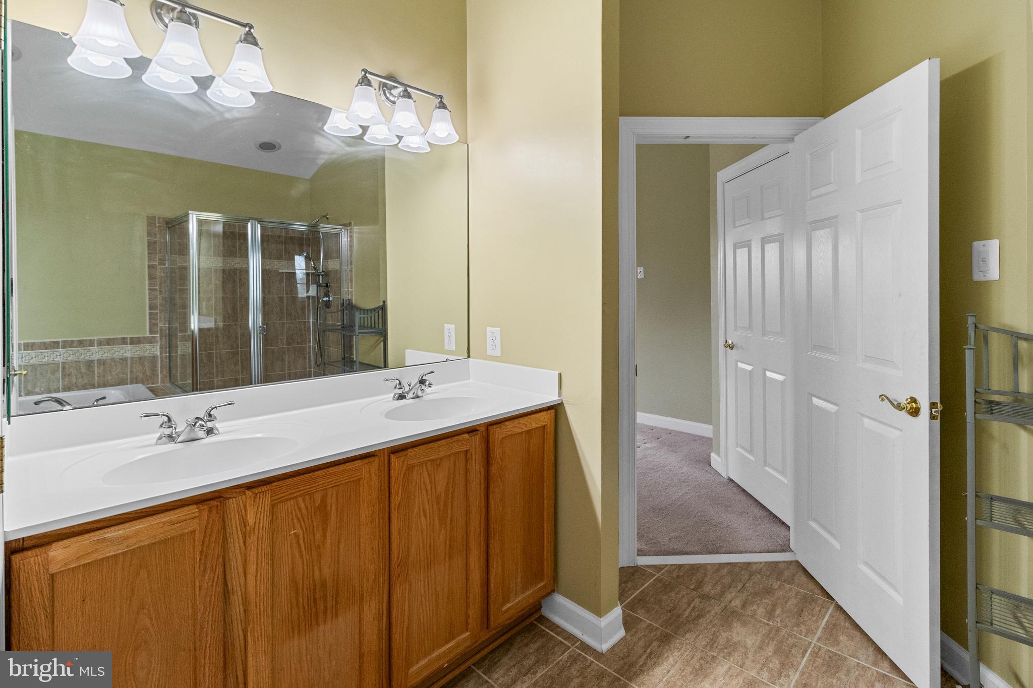 GREENS OF PATUXENT - Residential Lease