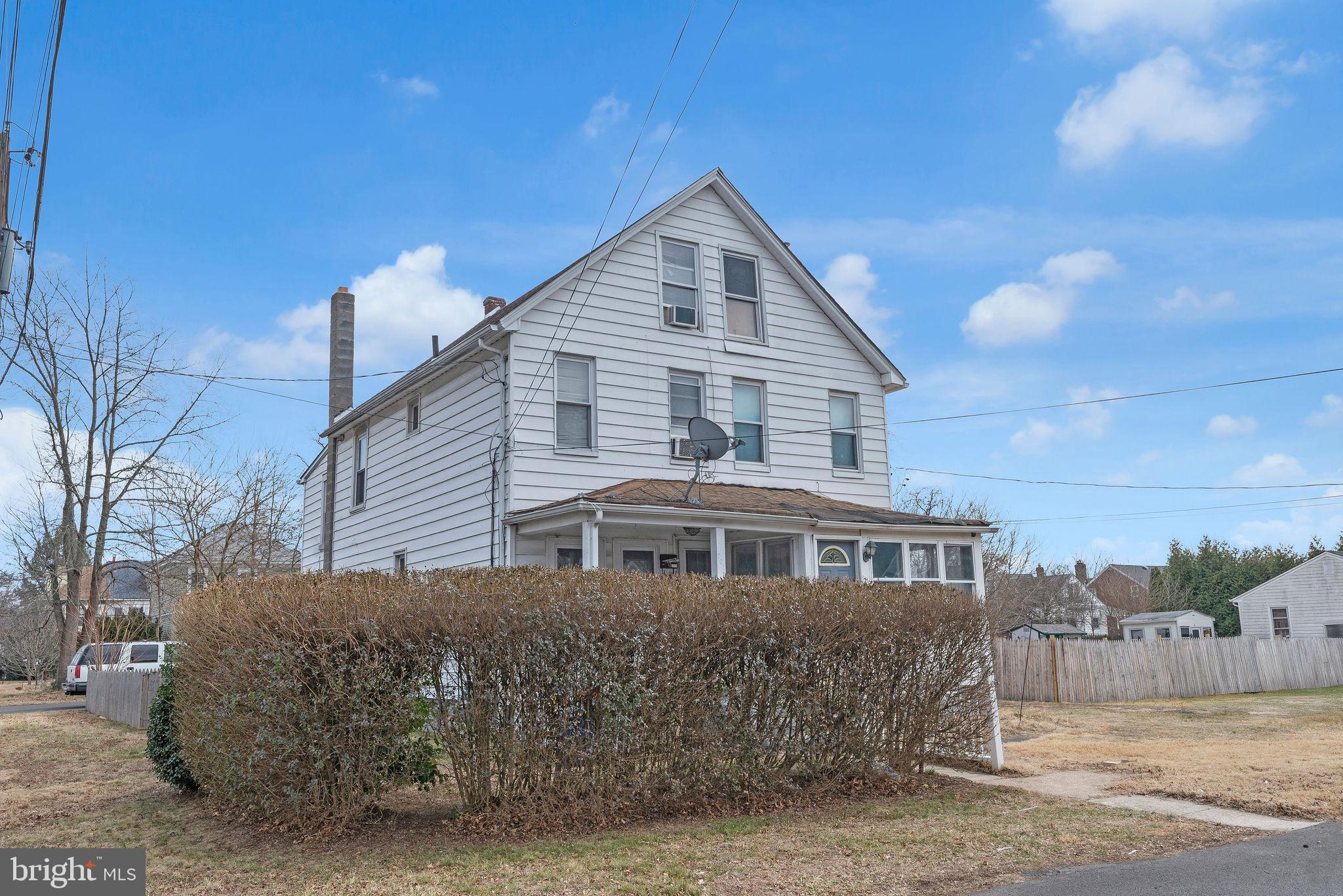 201 ROBERTSON AVENUE