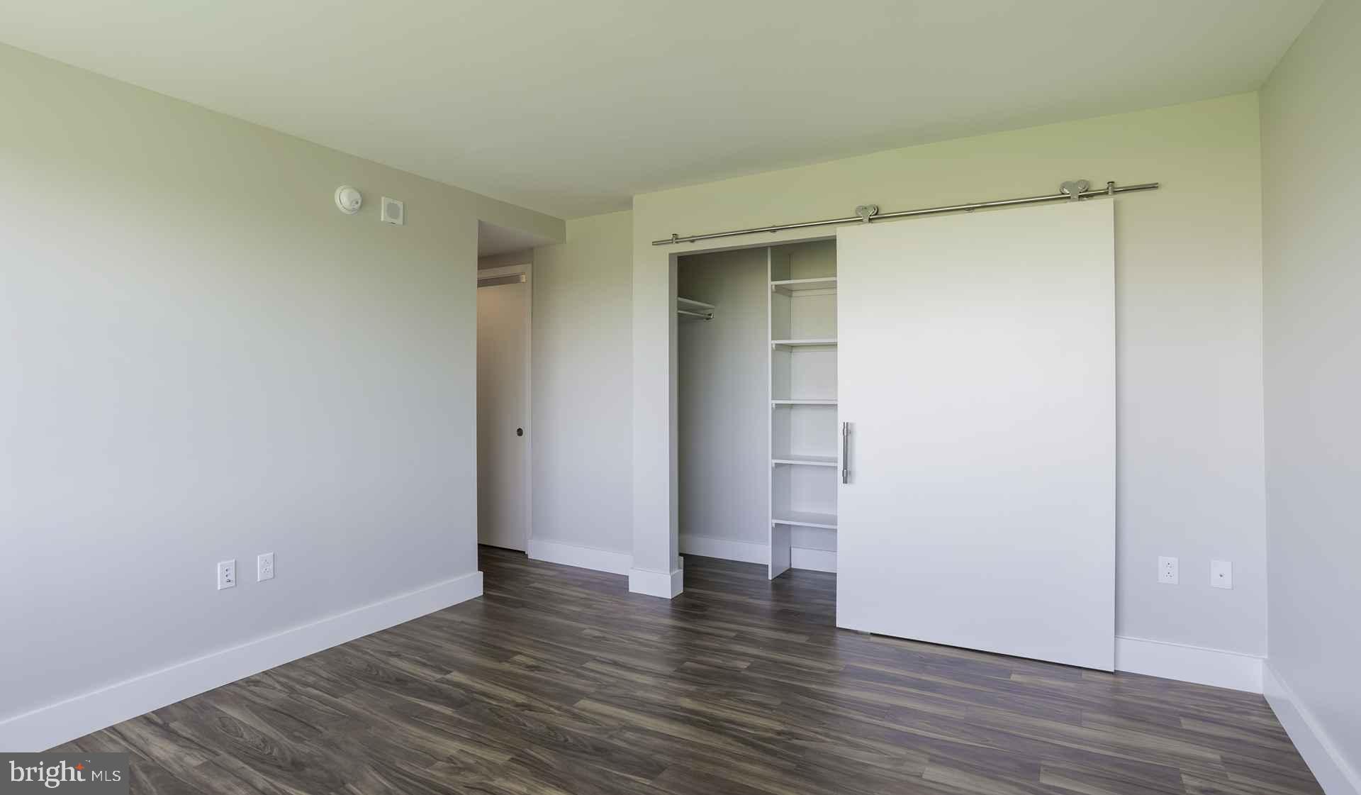 ART MUSEUM AREA - Residential Lease