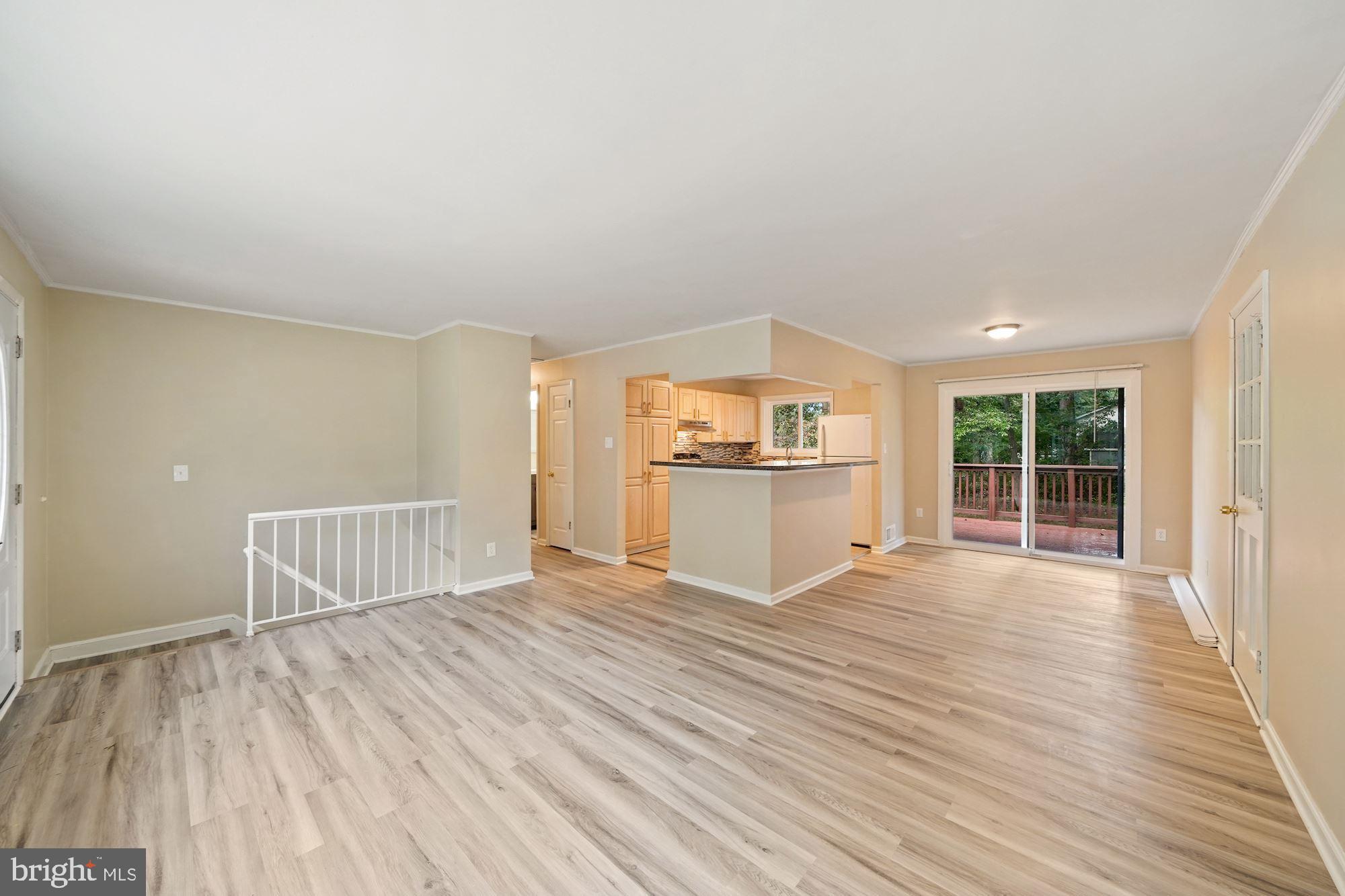 MAPLE HILL - Residential