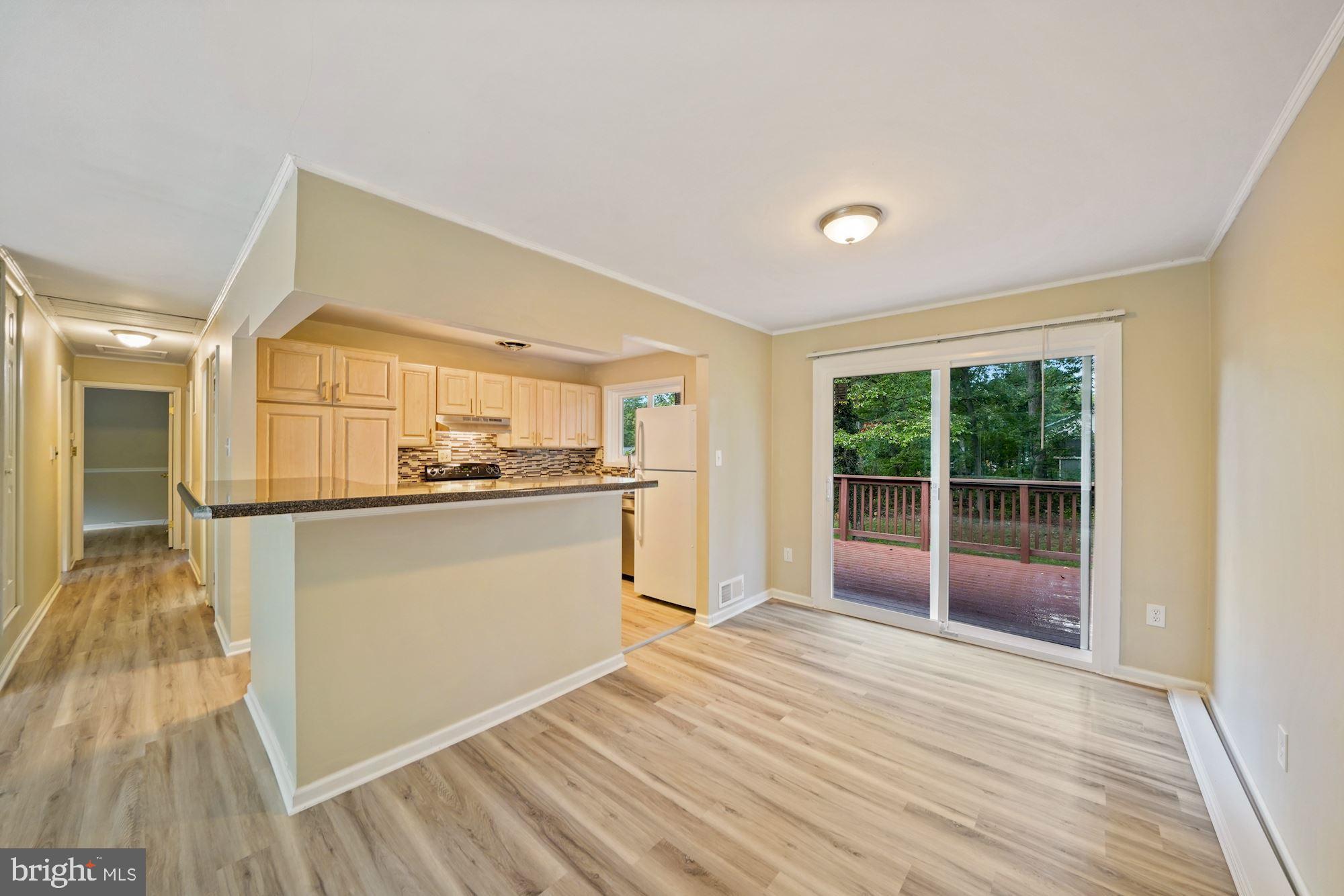 MAPLE HILL - Residential