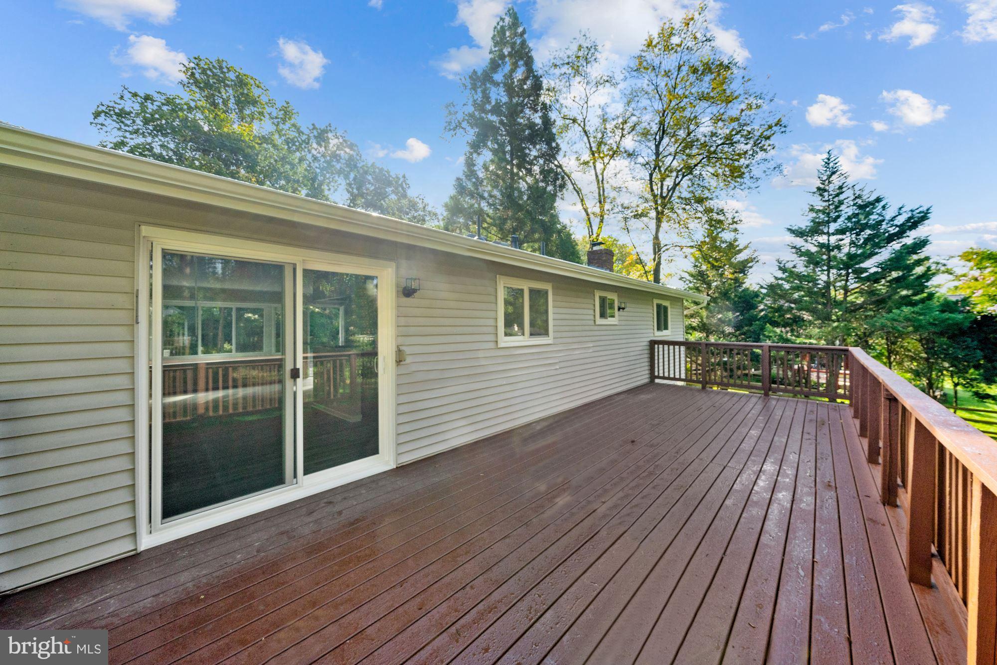 MAPLE HILL - Residential