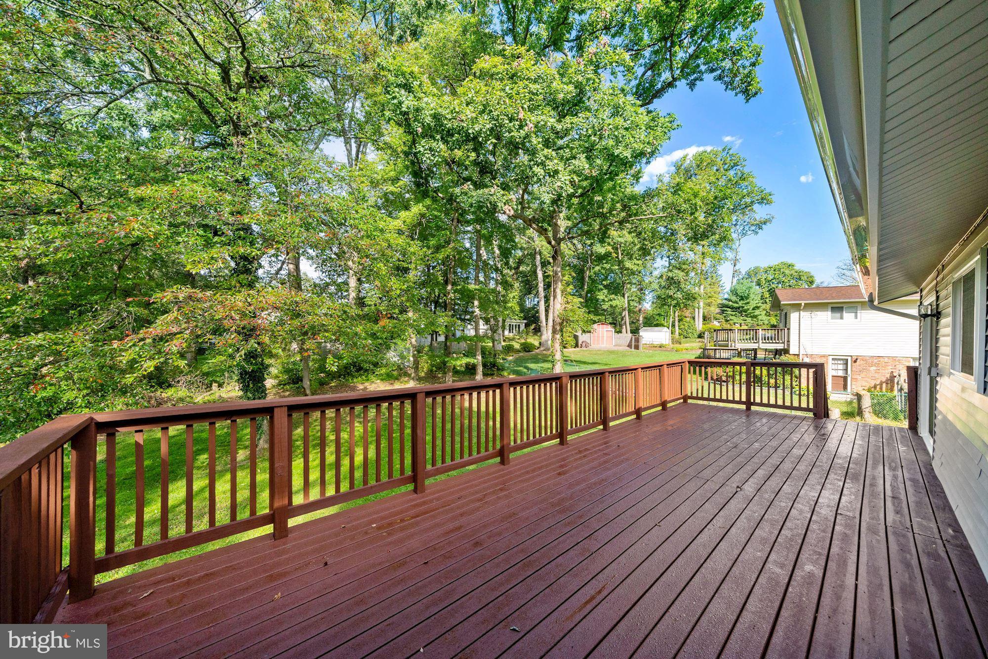 MAPLE HILL - Residential