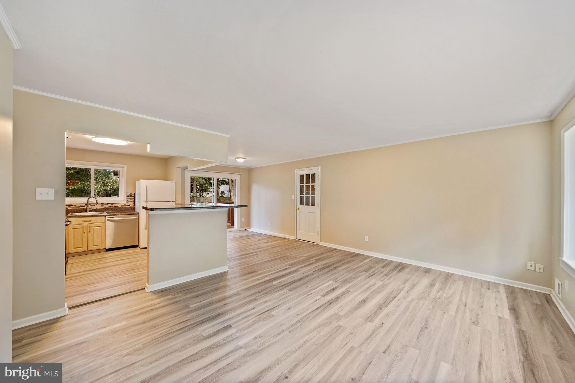 MAPLE HILL - Residential