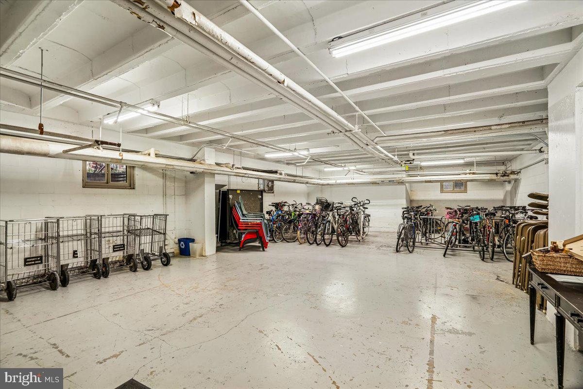 KENWOOD - Residential