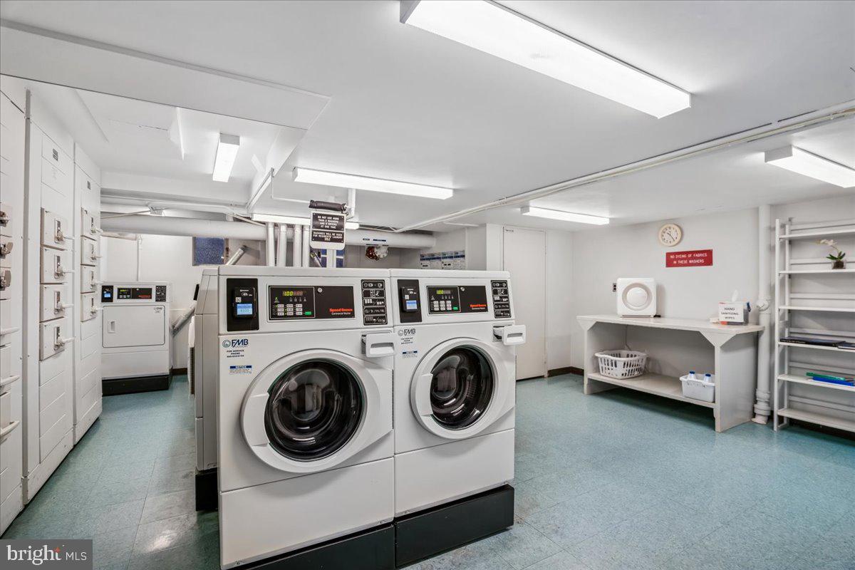 KENWOOD - Residential