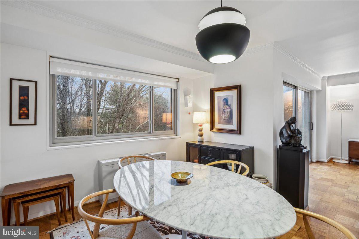 KENWOOD - Residential