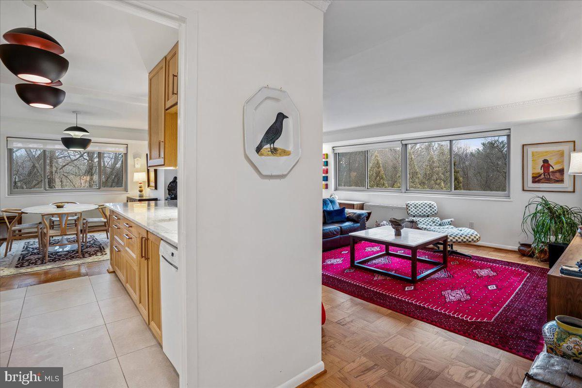 KENWOOD - Residential